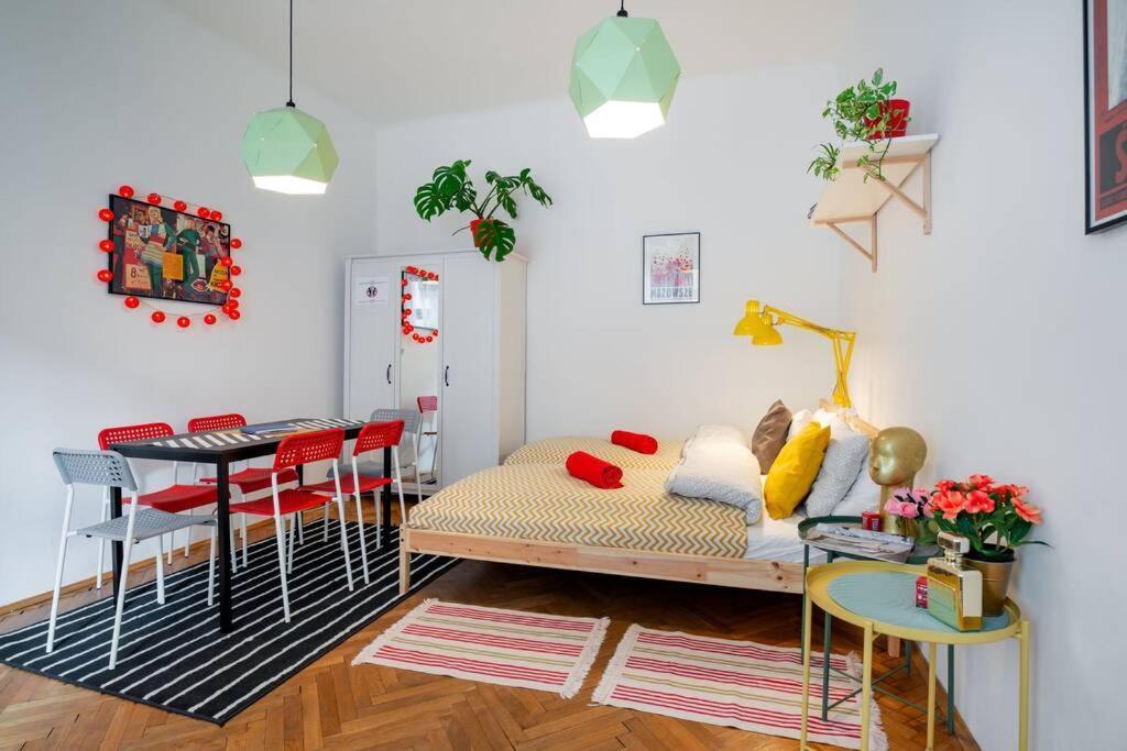 קרקוב Blue Peace-Apartment With Free Parking In Center For 1-6 People מראה חיצוני תמונה